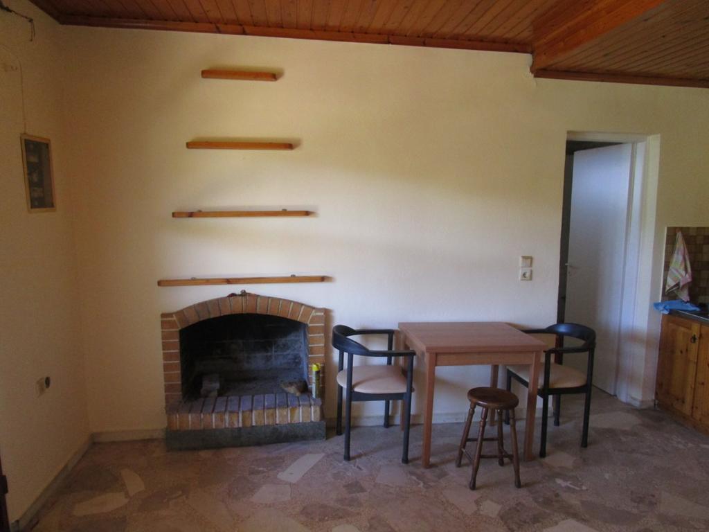 Perachora Countryside House 게스트하우스 외부 사진
